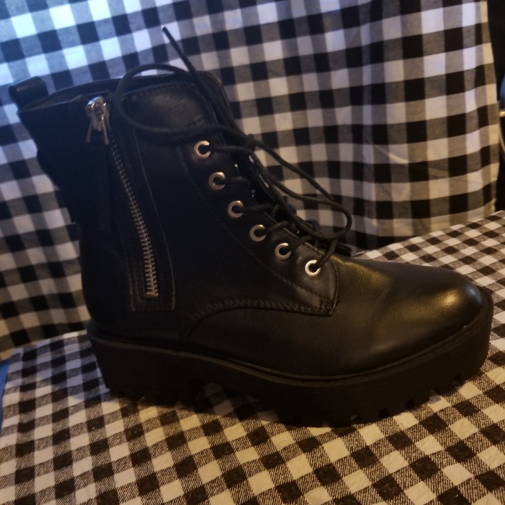 Forever 21 platform boots